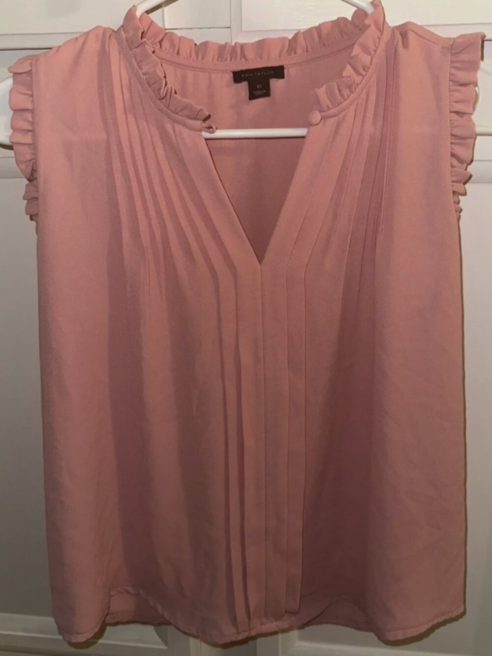 Ann Taylor Rose Pink Ruffle-Trim Pleated Sleeveless Top